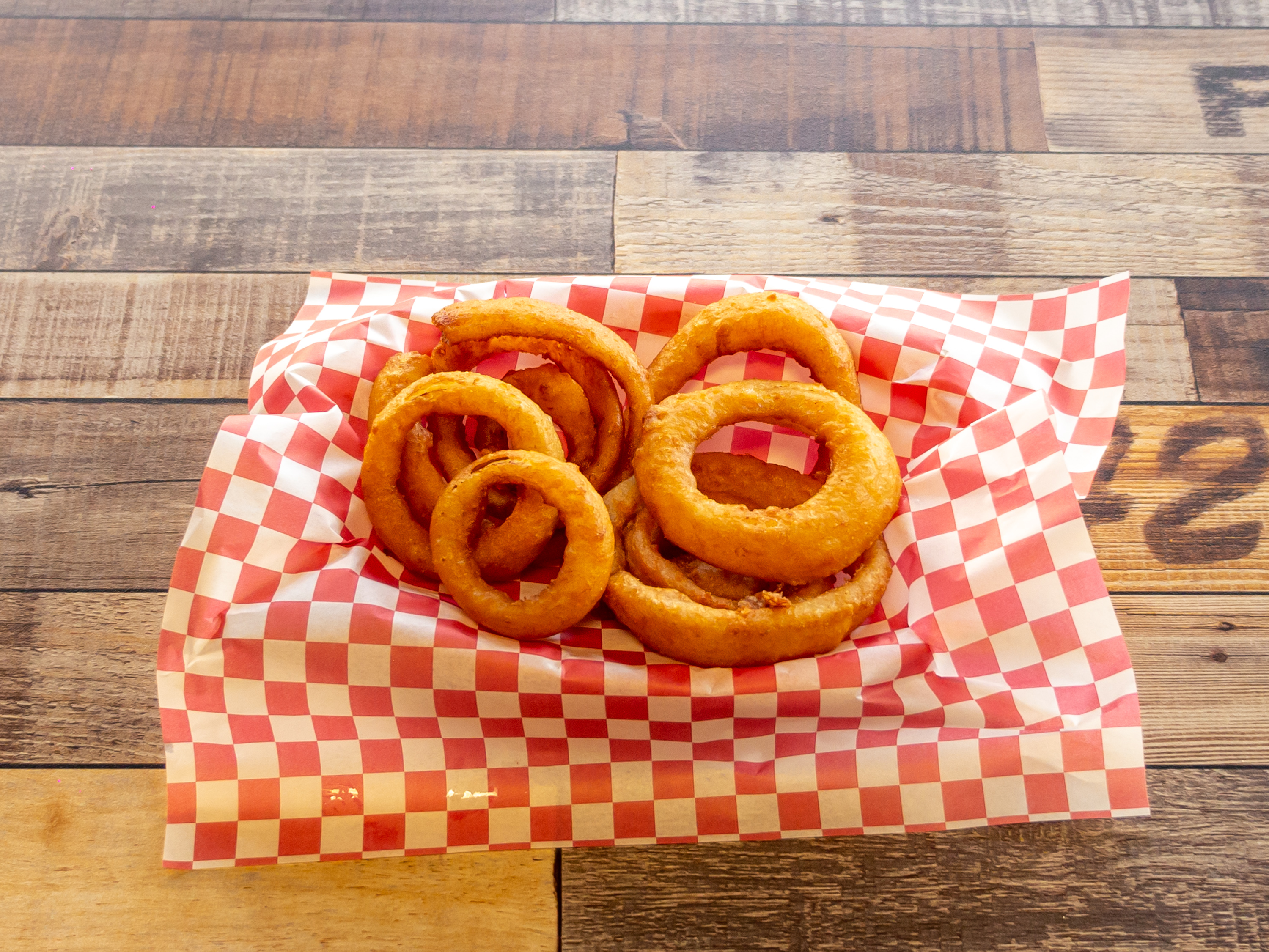 Order Beer Battered Onion Ring food online from Thirsty Bay Tap n Pour store, Dublin on bringmethat.com