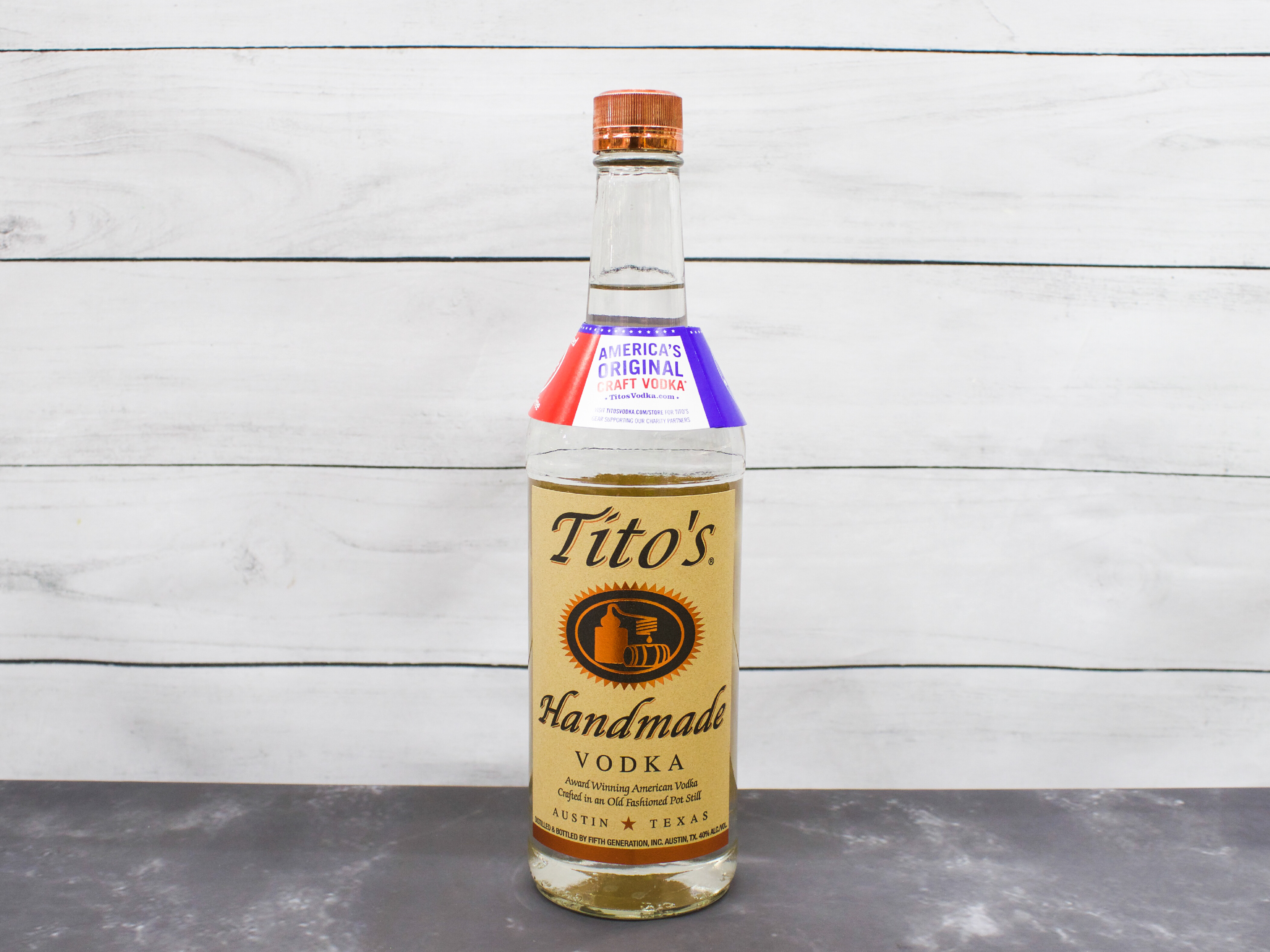 Order 750 ml Titos Handmade Vodka ABV, 40% food online from Bailey Plaza Liquors store, Mountain View on bringmethat.com