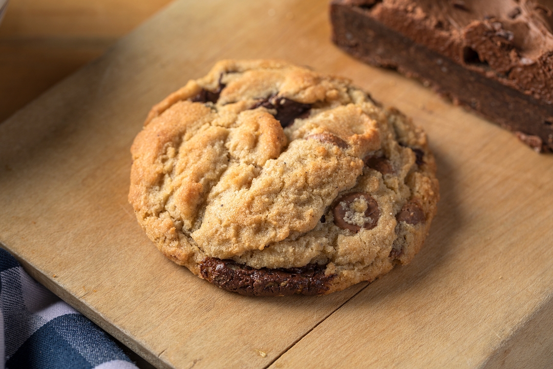 Order Brown Butter Chocolate Chip Cookie food online from Publican Quality Meats store, Chicago on bringmethat.com