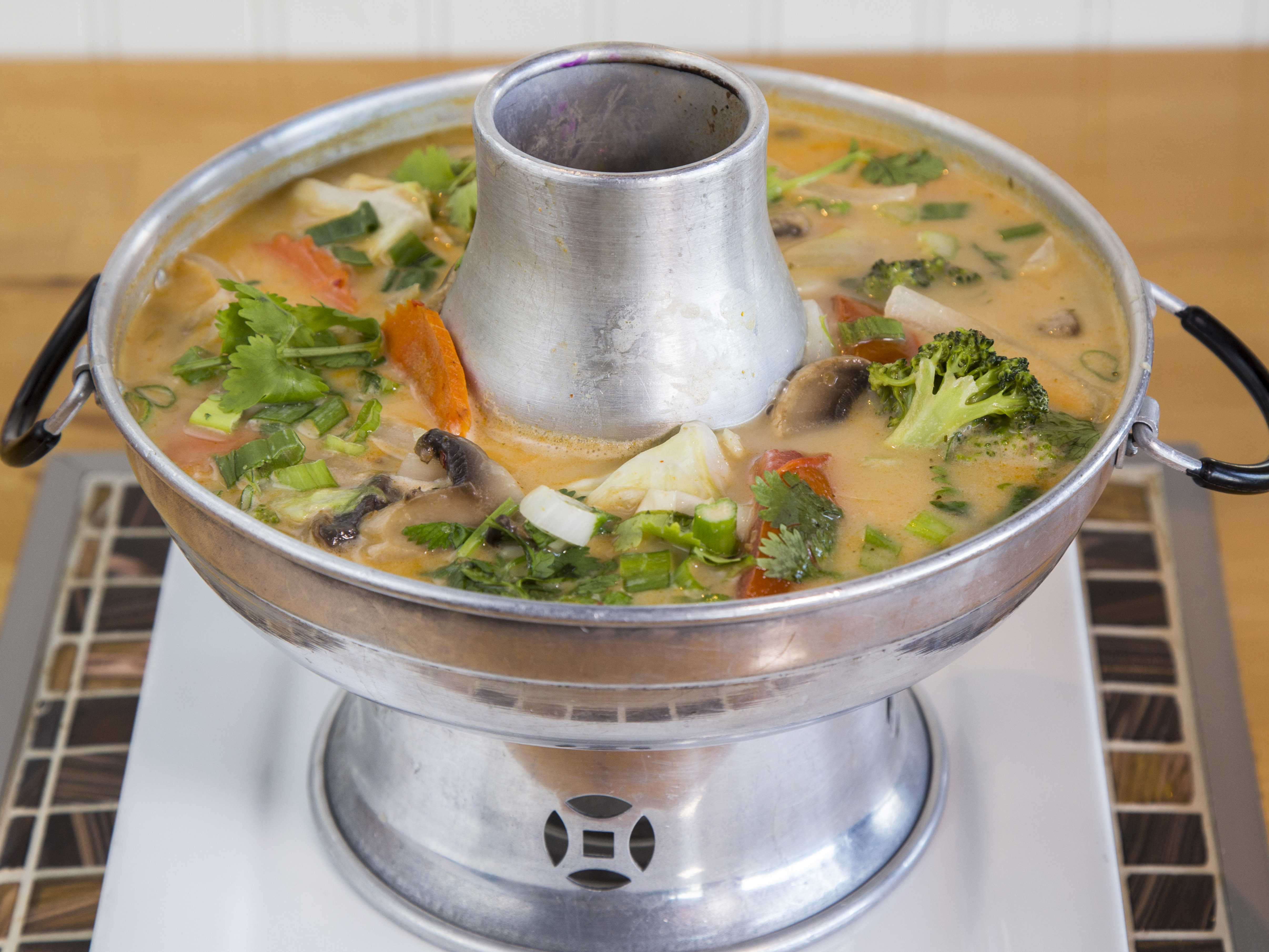 Order S8. Tom Kha Chicken Soup food online from Chon Thai Food store, Chandler on bringmethat.com