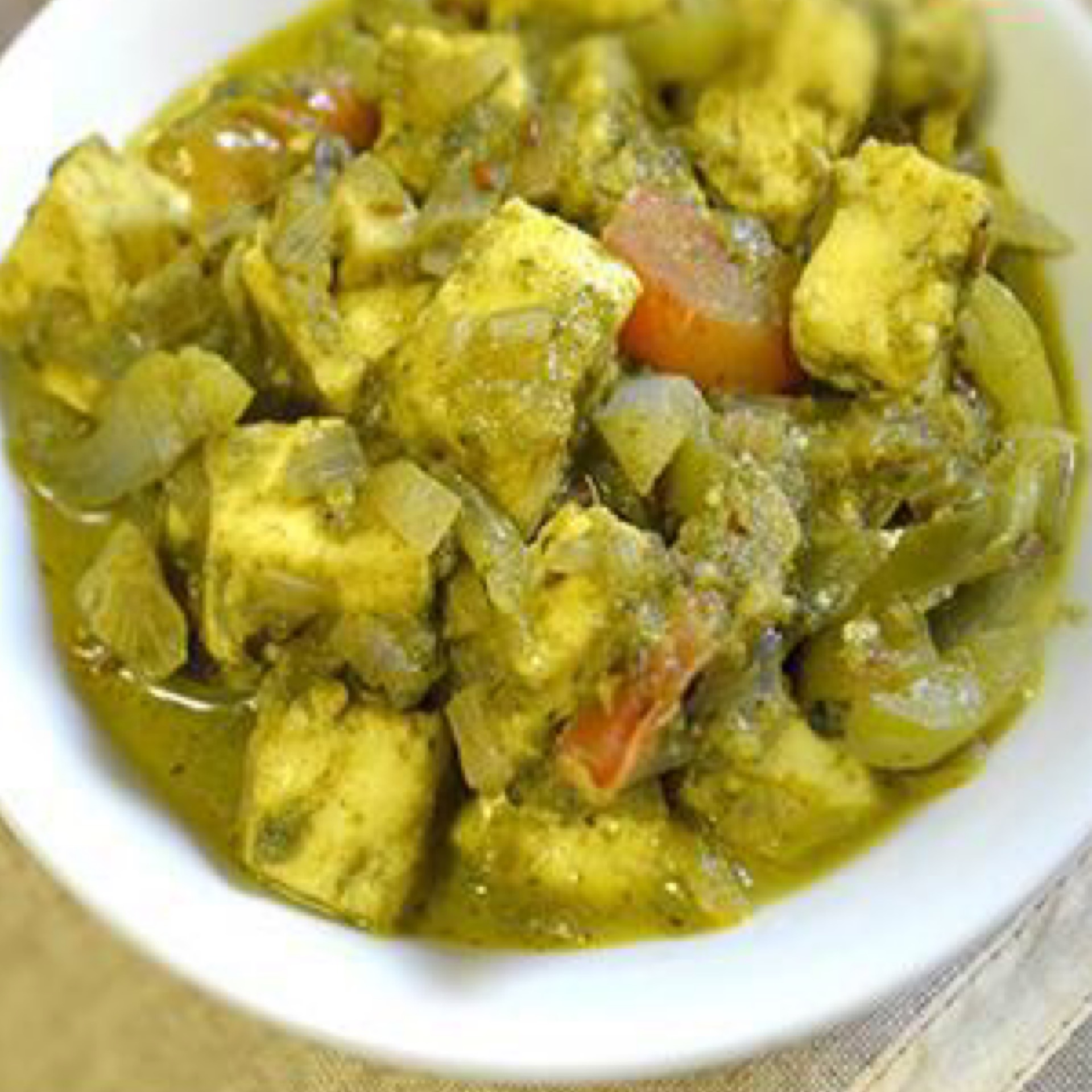 Order Paneer Hara Masala food online from MasalaCraft Indian Cuisine store, Santa Ana on bringmethat.com