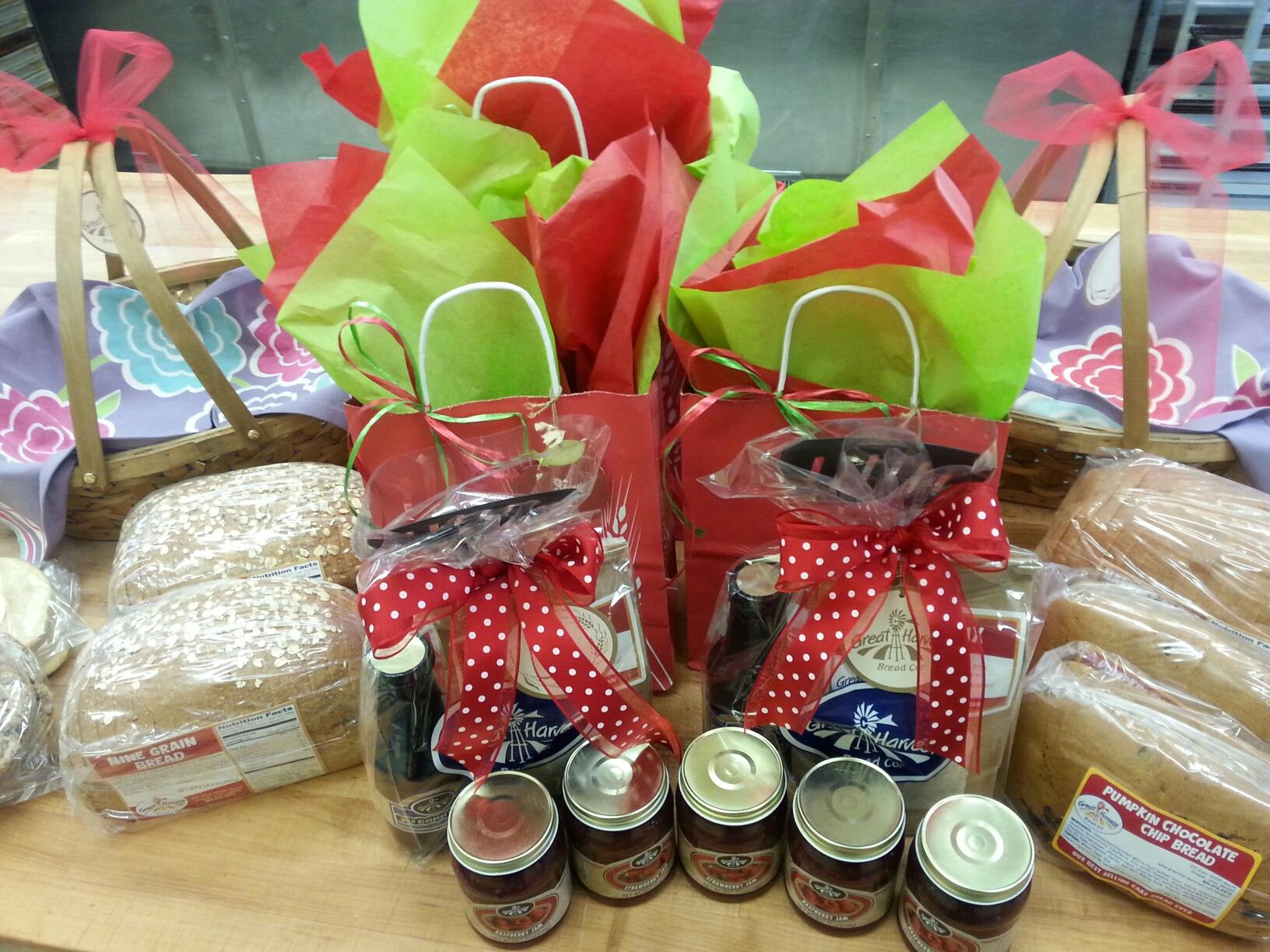 Order Gift of Jam and Bread food online from Great Harvest store, Draper on bringmethat.com
