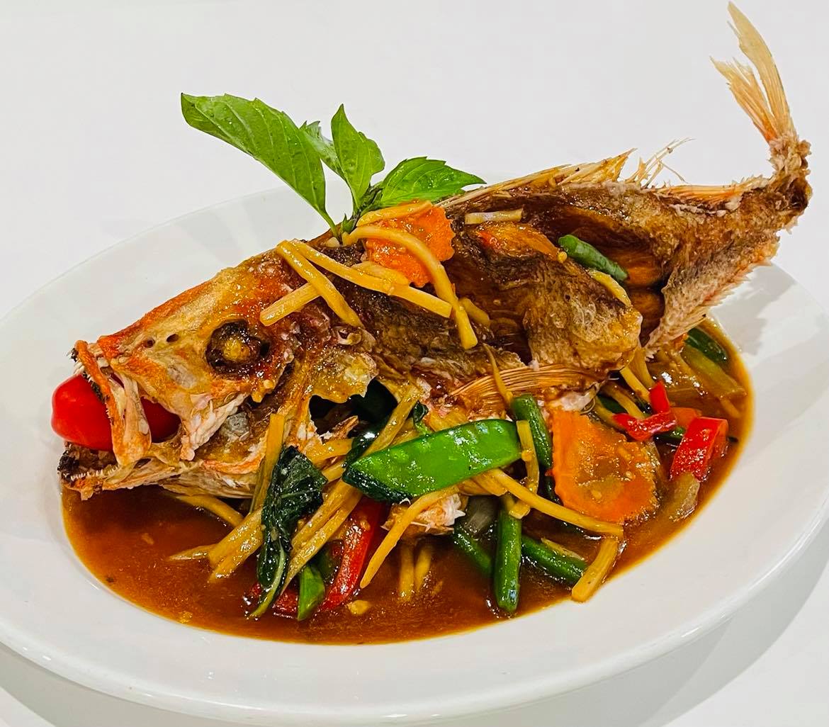 Order L2. Fried Whole Red Snapper  food online from Boba Tea Cafe store, Niagara Falls on bringmethat.com