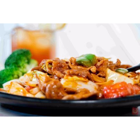 Order Beef Mixed Noodle Specialty food online from Noodles & Dumplings store, El Paso on bringmethat.com