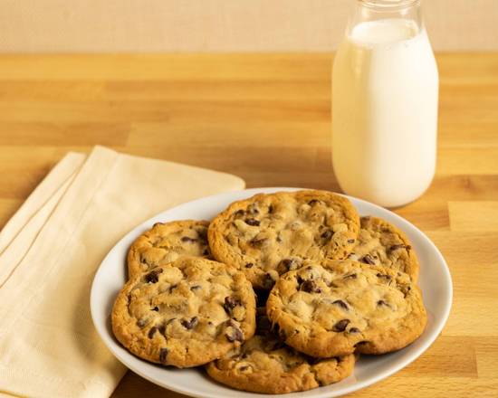 Order Milk & Toll House Cookies food online from Nestlé Toll House Cookie Delivery store, Washington on bringmethat.com