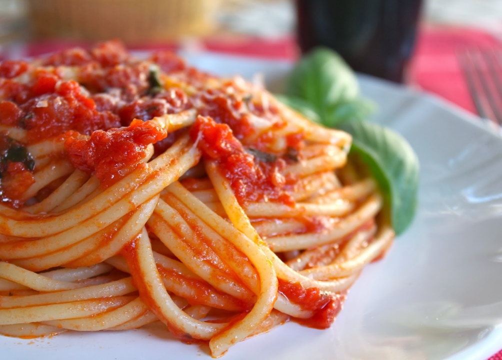 Order Pasta Tomato Sauce food online from Mike's Pizza store, Parlin on bringmethat.com