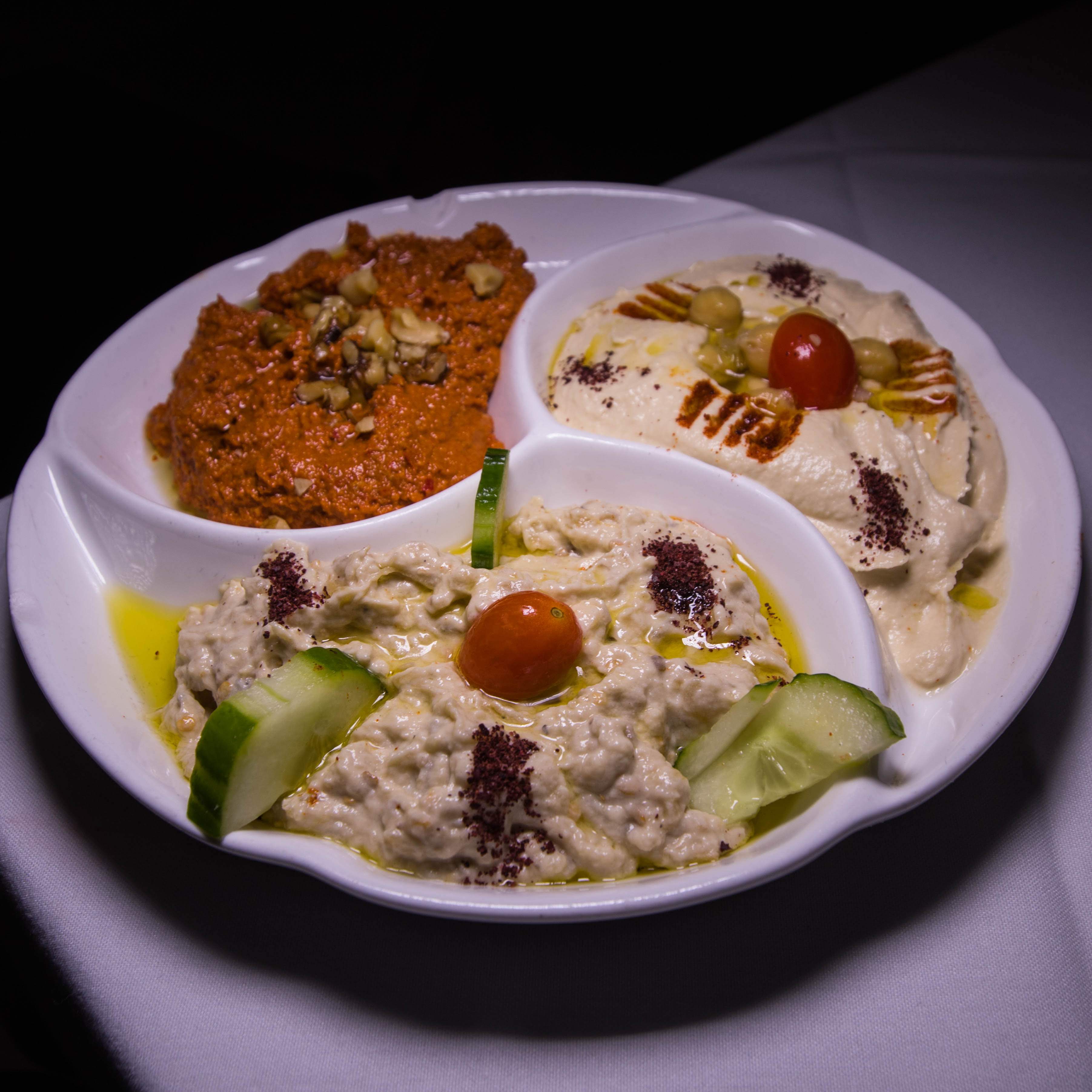 Order Mixed Appetizer food online from Yasmeen Restaurant store, Clifton on bringmethat.com
