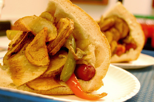 Order 7" Italian Hot Dog Sandwich food online from Ametis Pizza store, Clifton on bringmethat.com