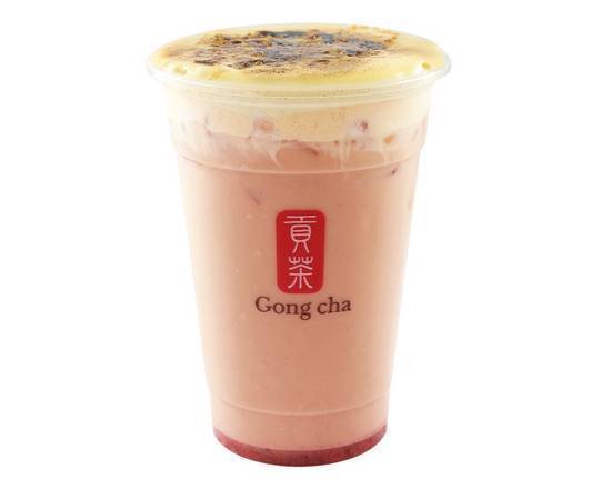 Order Creme Brûlée Strawberry Milk Smoothie food online from Gong Cha store, Irvine on bringmethat.com