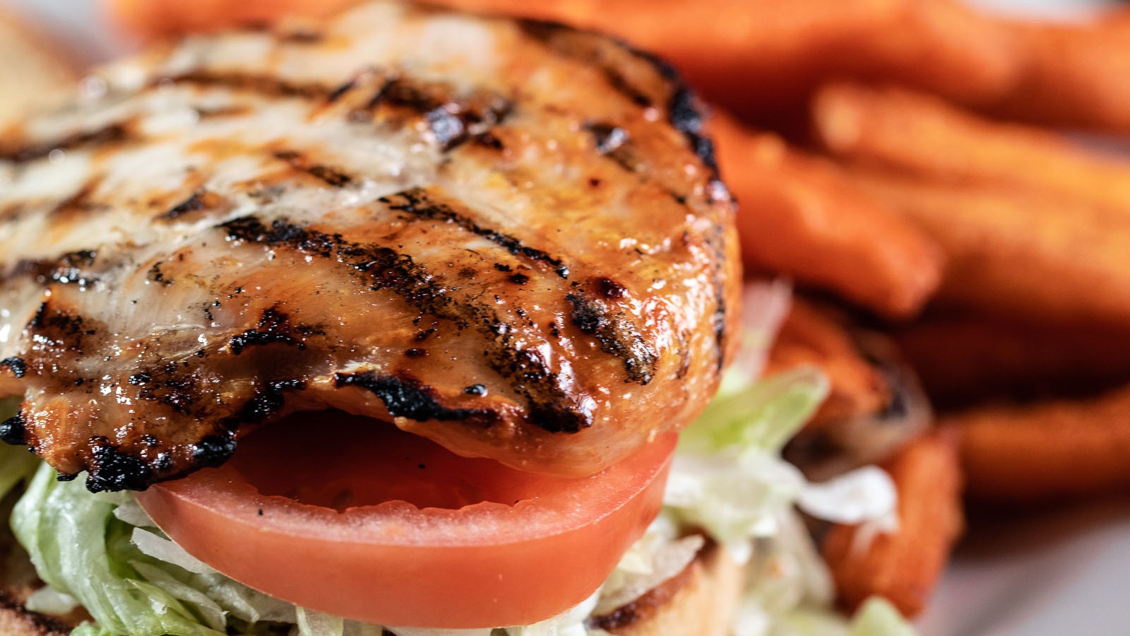 Order GRILLED CHICKEN SANDWICH  food online from Chuck's Bar & Grill store, Bulverde on bringmethat.com
