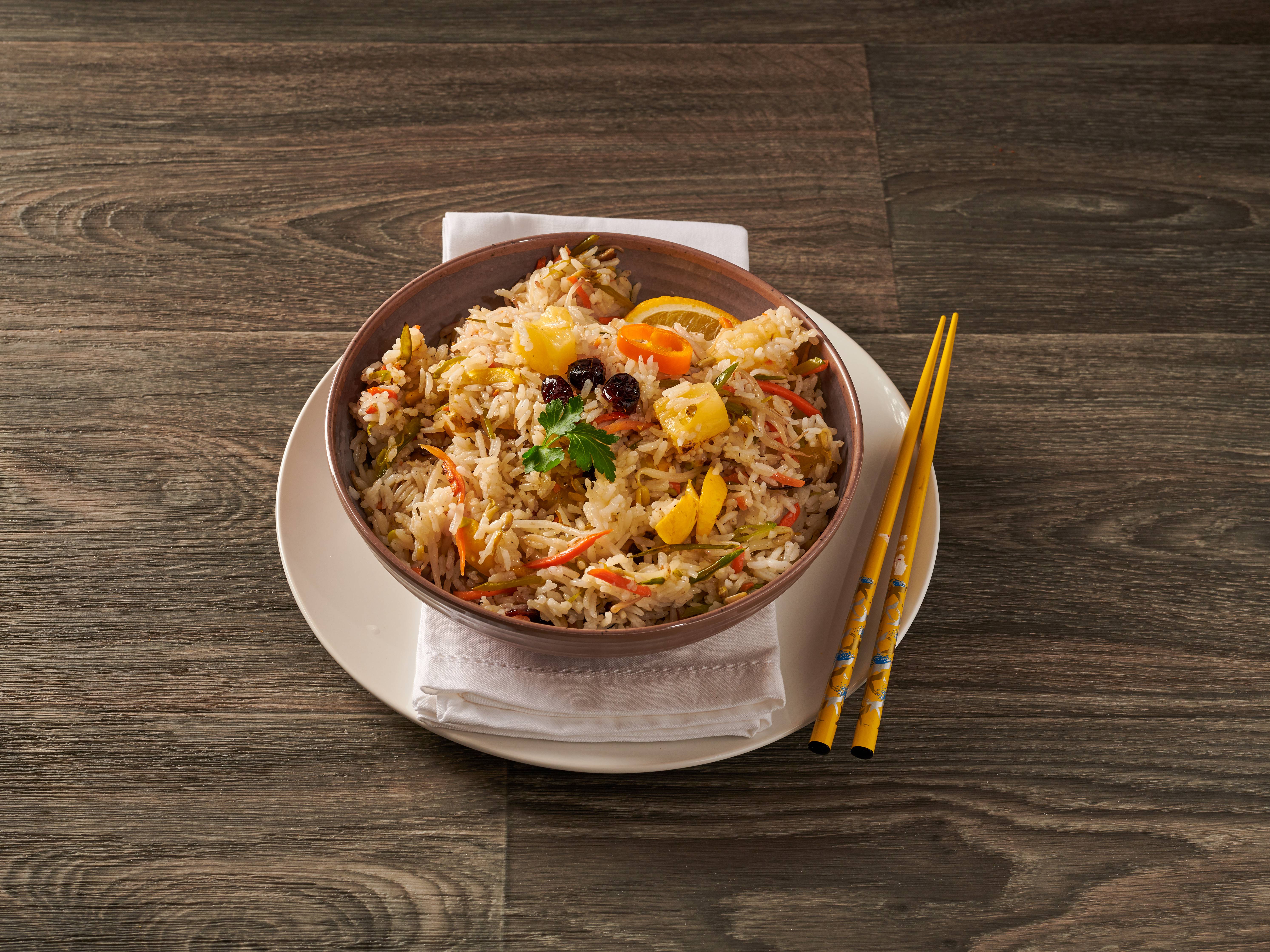 Order Pineapple Fried Rice with Vegetables food online from Vegetable Garden store, Silver Spring on bringmethat.com