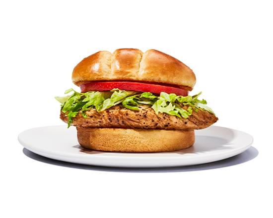 Order B.Y.O. Chicken food online from Hootie Burger Bar store, Trussville on bringmethat.com