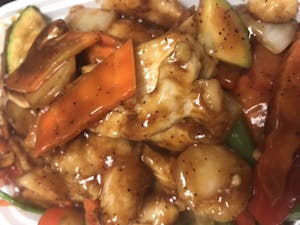 Order 61. Black Pepper Chicken 黑椒几 food online from Moon Wok store, Lenexa on bringmethat.com