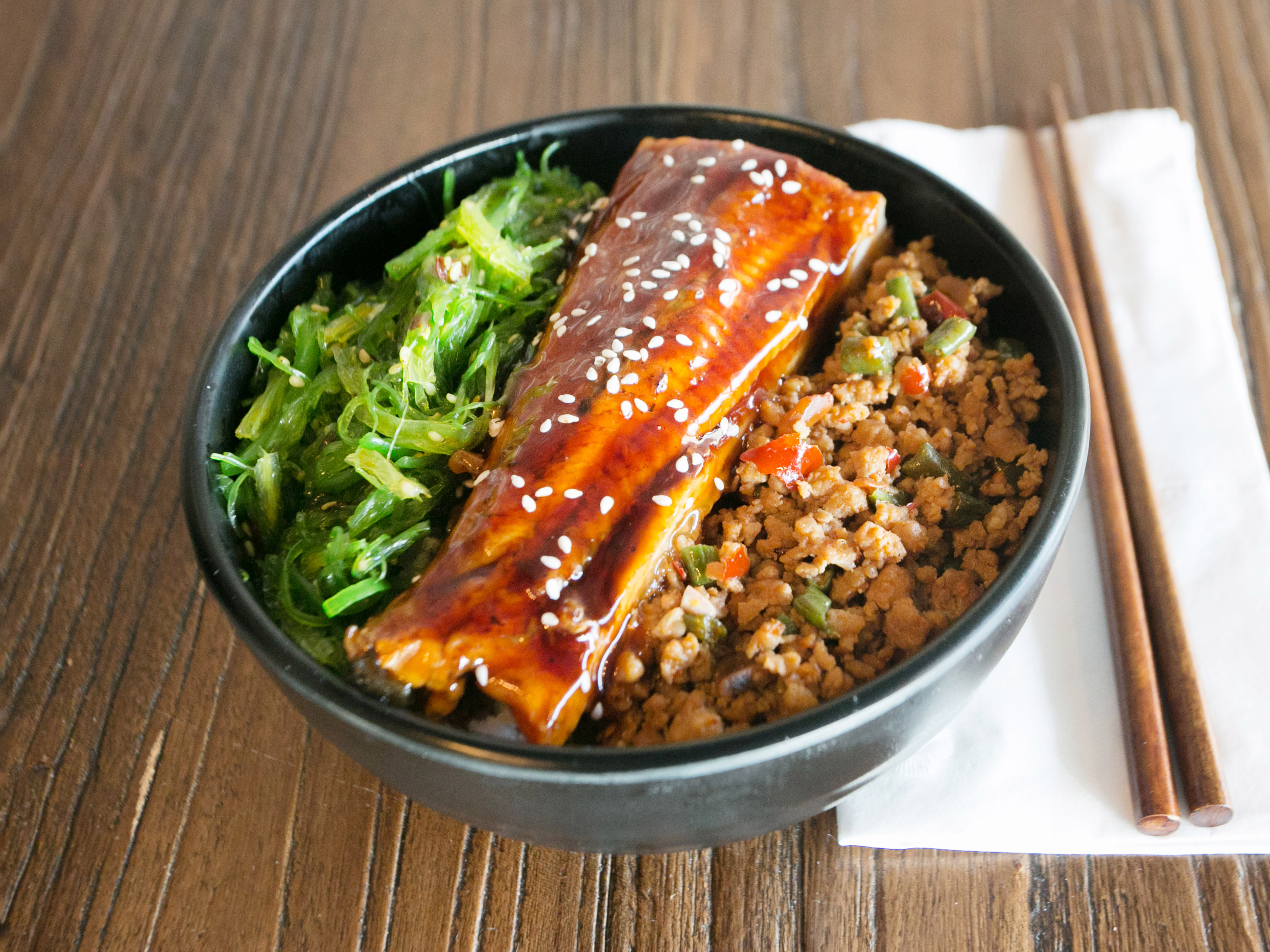 Order Eel Rice Bowl food online from Nummy store, West Hartford on bringmethat.com