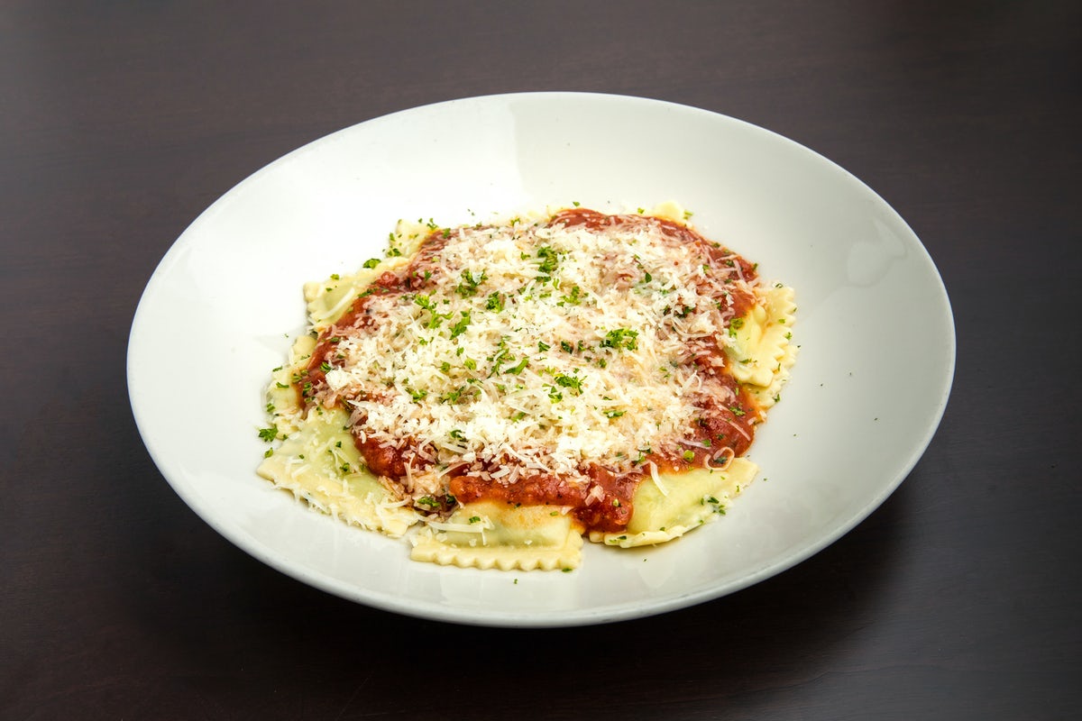 Order Spinach & Cheese Ravioli food online from Old Spaghetti Factory store, Chesterfield on bringmethat.com