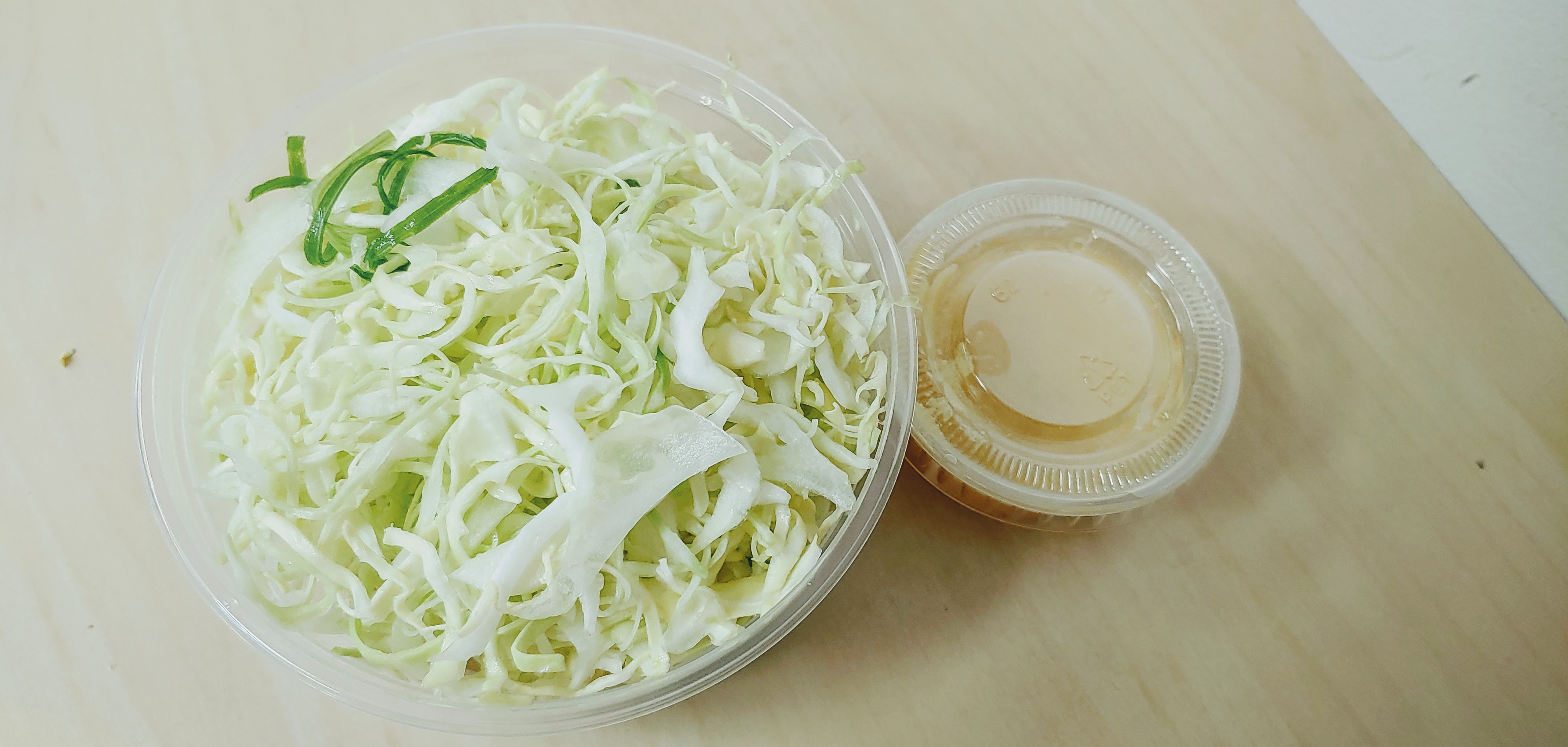 Order 8 oz. Cabbage Salad food online from Bene Chicken Cafe store, Los Angeles on bringmethat.com