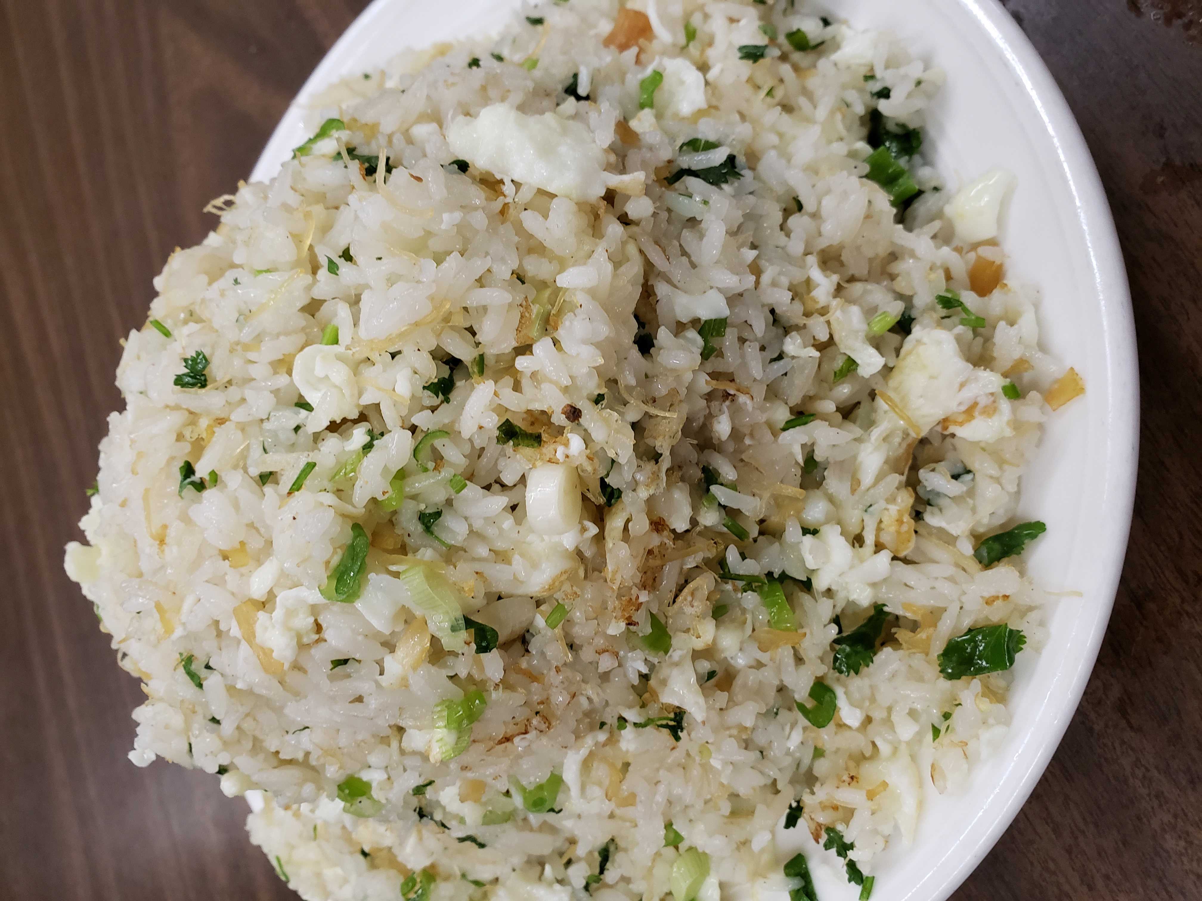 Order 8. Dry Scallop with Egg White Fried Rice food online from Jen Kitchen store, Sacramento on bringmethat.com