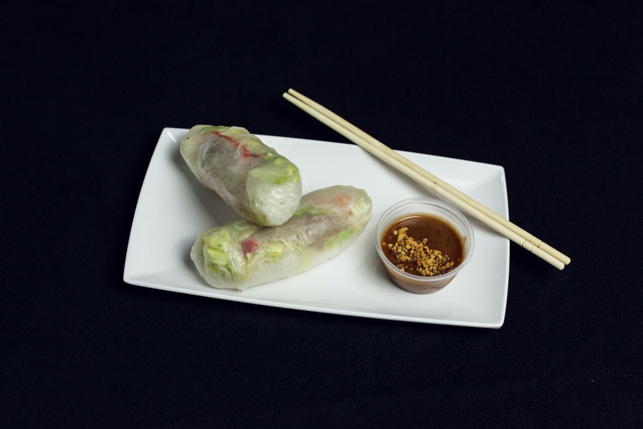 Order V1. Vietnamese Spring Rolls food online from Thai Papaya store, Nashville on bringmethat.com