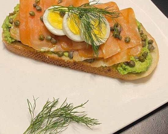 Order Smoked Salmon Dill Toast food online from Avocado Theory Express store, Tinley Park on bringmethat.com