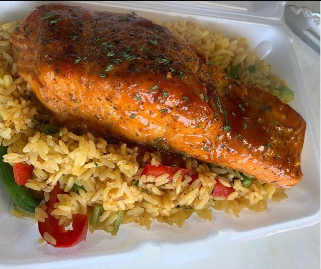Order Salmon & rice food online from Aubri Mobile Kitchen store, Irvington on bringmethat.com