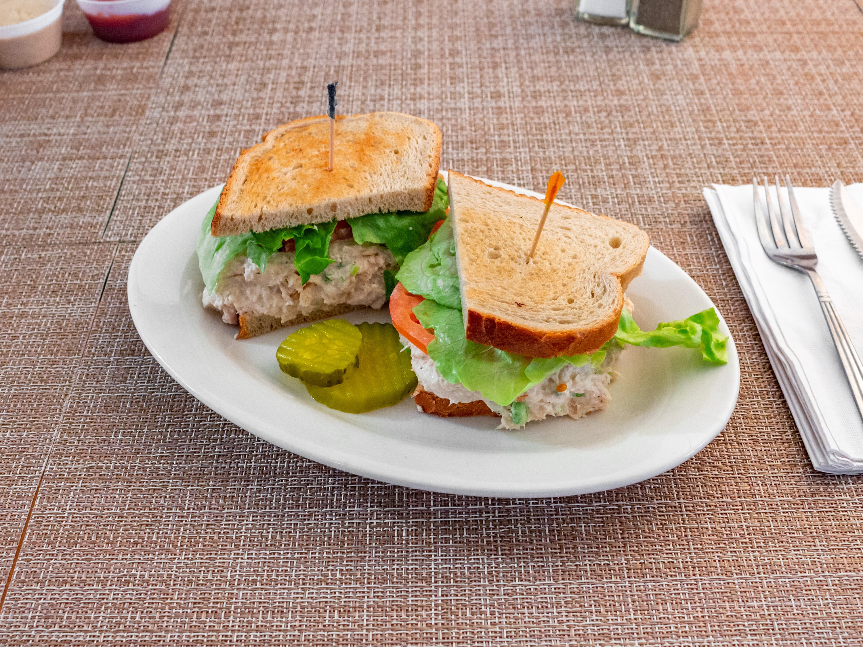 Order Tuna Salad Sandwich with Potato Salad food online from Jj Pub & Grill store, Fair Lawn on bringmethat.com