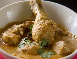 Order Chicken Korma food online from Taj Mahal Restaurant store, Wilmington on bringmethat.com