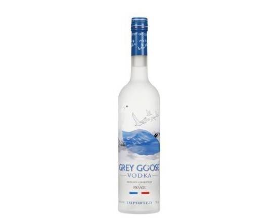Order Grey Goose, 750mL vodka (40.0% ABV) food online from Cold Spring Liquor store, Liberty Hill on bringmethat.com