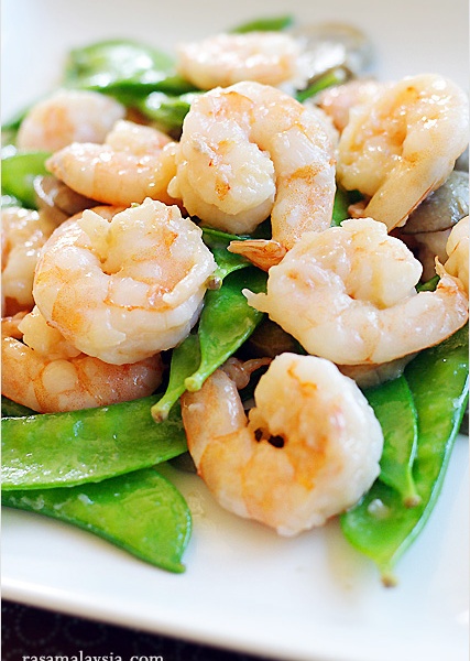 Order Snow Pea Prawns food online from Bamboo catering store, San Francisco on bringmethat.com