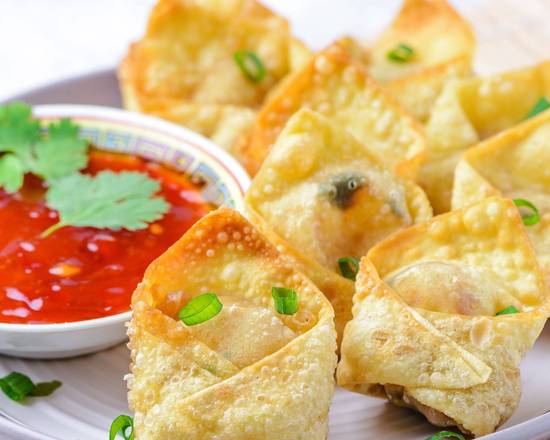 Order 8 Fried Wonton food online from Green Leaf Restaurant store, Fairview on bringmethat.com