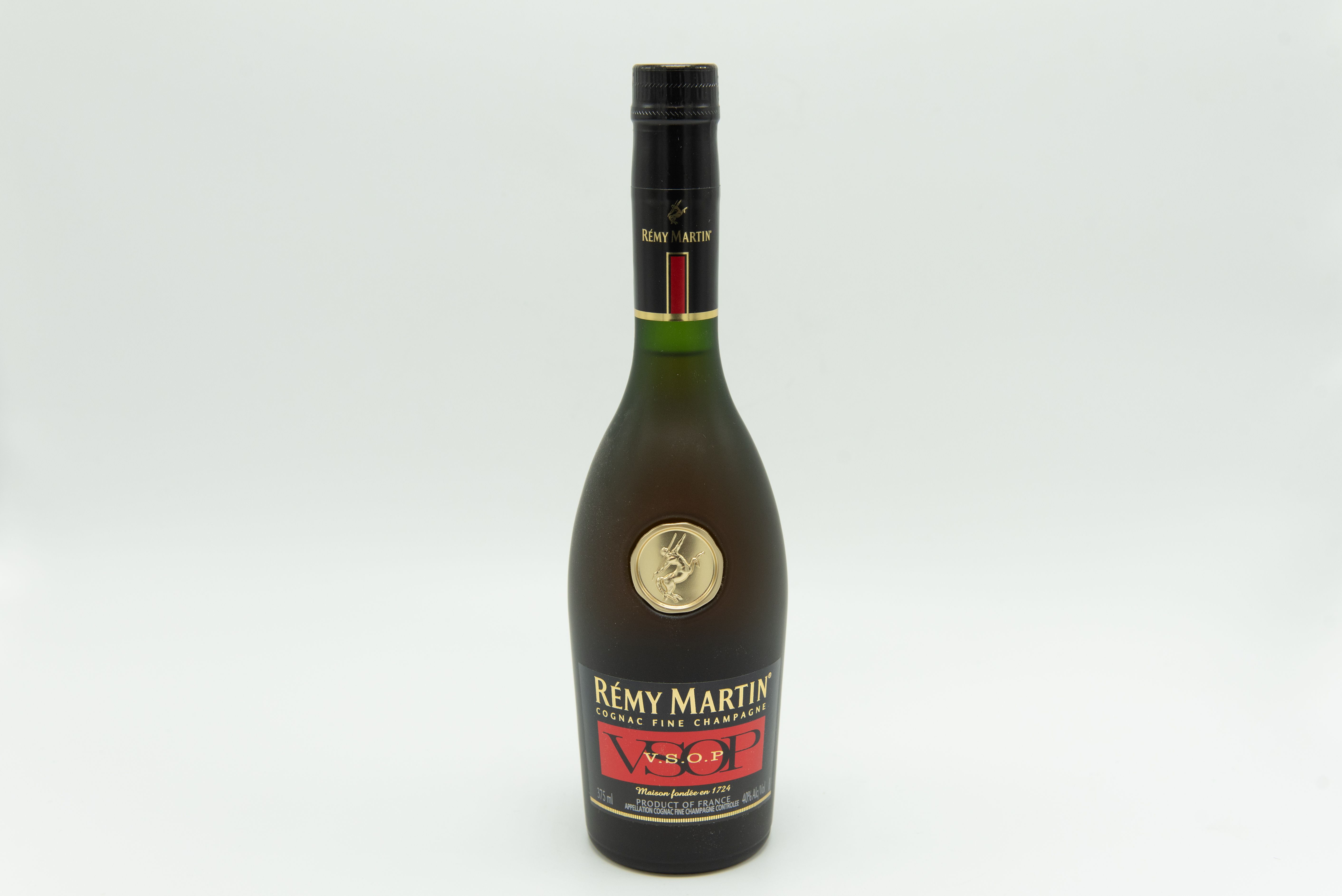 Order Remy Martin VSOP, 750mL Cognac food online from Sandpiper Liquors store, Summerland on bringmethat.com