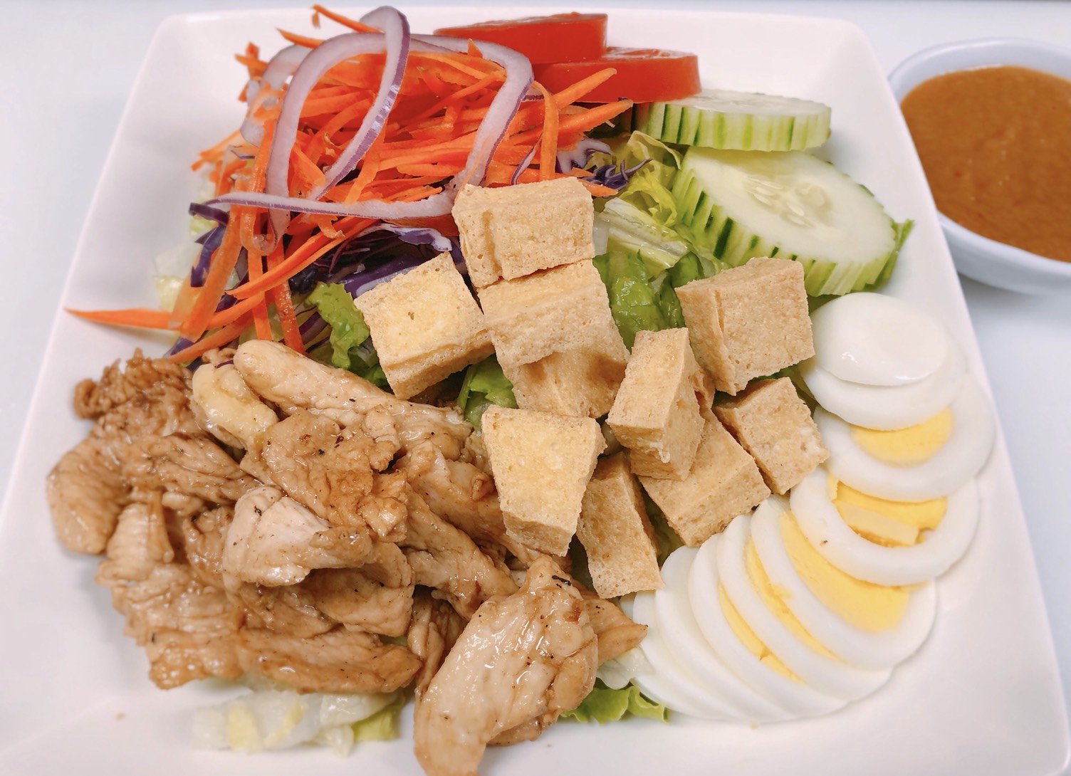 Order S2. Thai Salad food online from Luv n Eat Thai Cuisine store, Camarillo on bringmethat.com