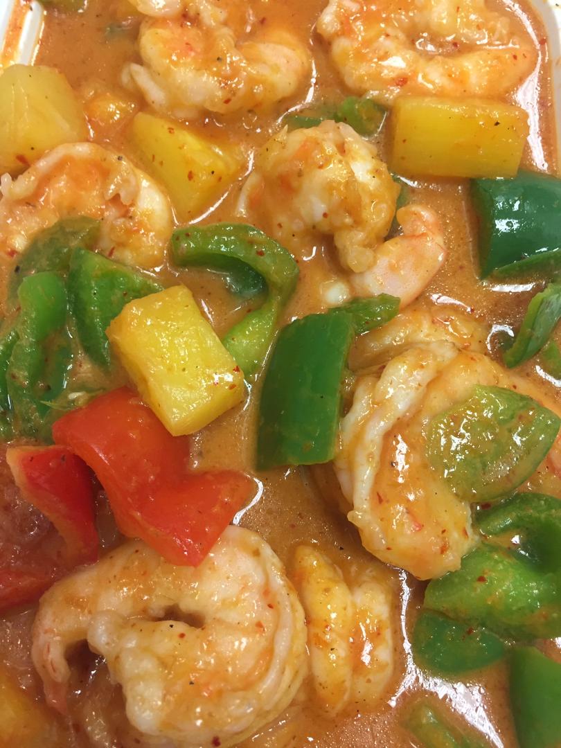 Order 87. Coconut Shrimp with Red Curry food online from King Wok Gourmet Asian store, Chicago on bringmethat.com