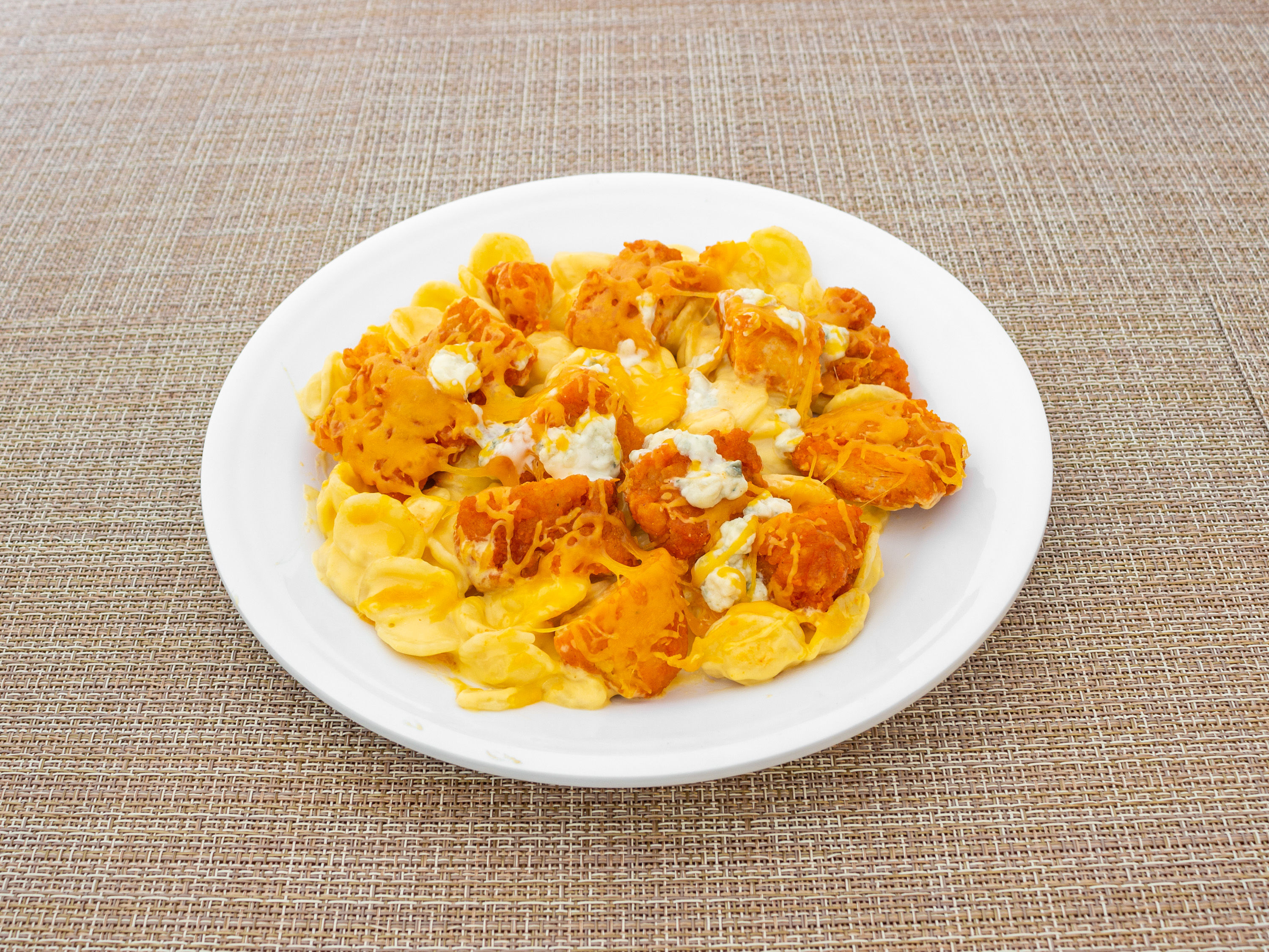 Order Buffalo Mac and Cheese Pasta food online from Giovanni's store, Fair Lawn on bringmethat.com
