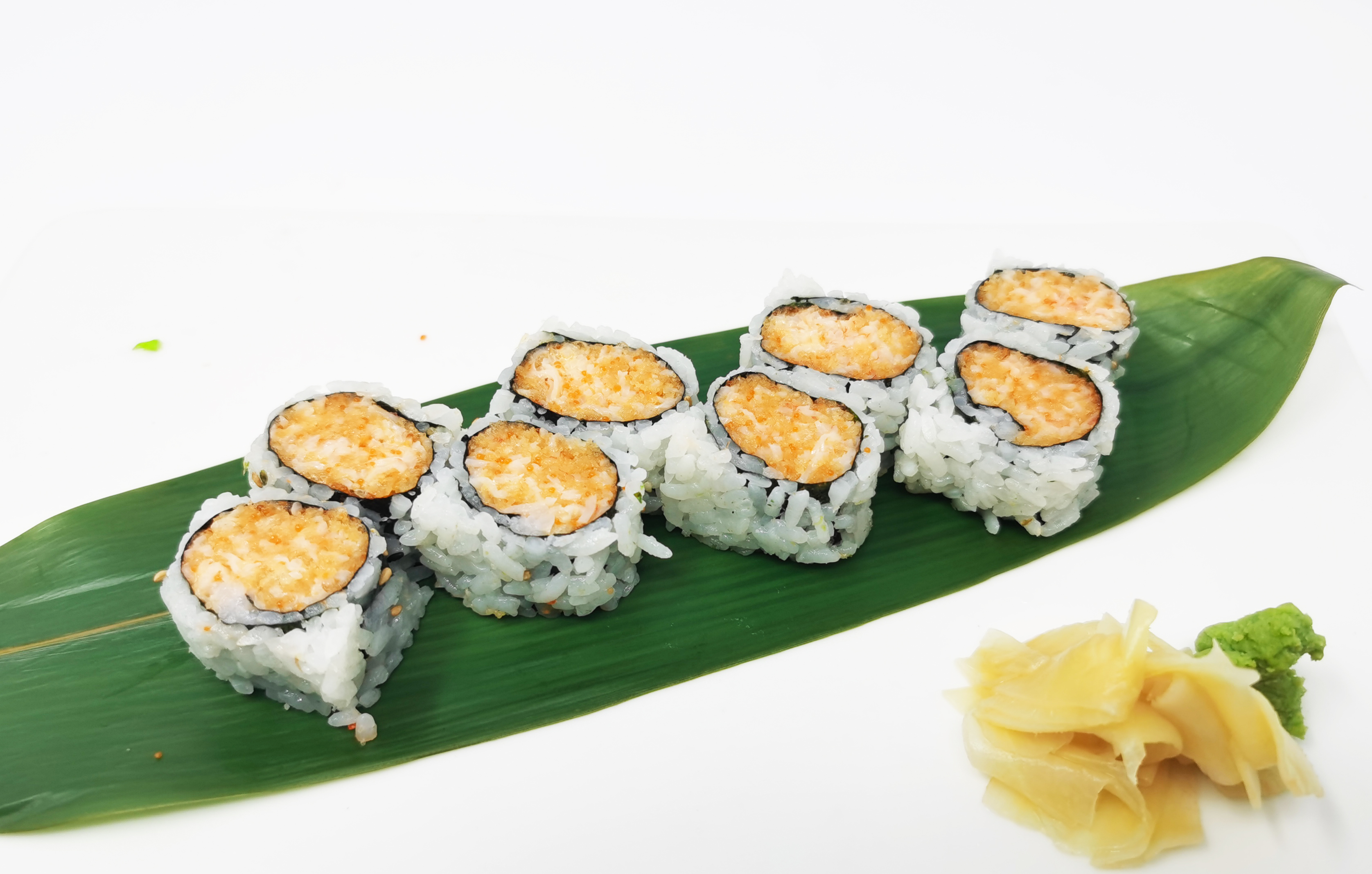 Order Spicy Crab Roll food online from Izumi Japanese Restaurant store, Youngstown on bringmethat.com