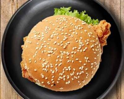 Order Chicken Burger Carnage food online from Sub Cult store, Heights on bringmethat.com