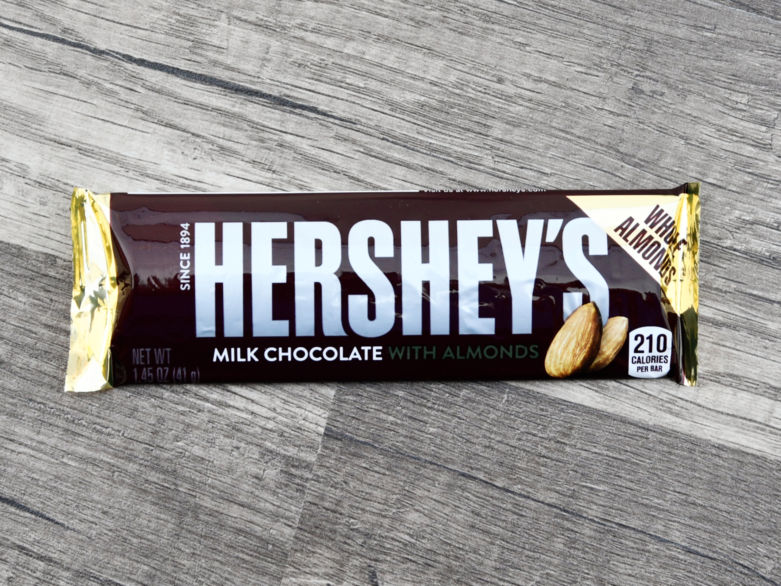 Order 1.45 oz. Hershey's Milk Chocolate with Almonds food online from Iris Shop store, Los Angeles on bringmethat.com