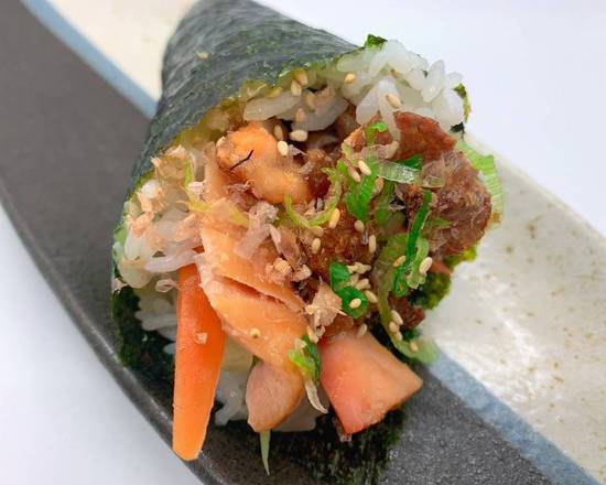 Order Salmon Skin Hand Roll food online from Narumi Sushi store, Lemon Grove on bringmethat.com