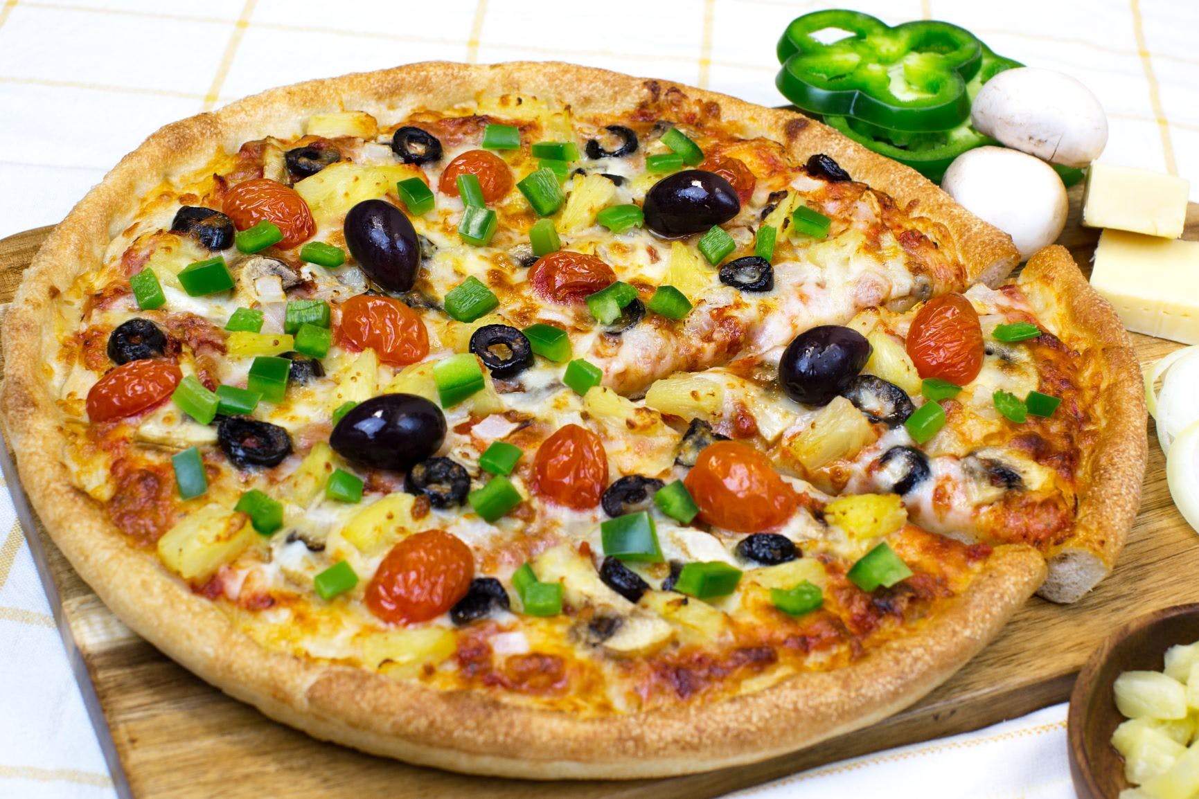 Order Vegetarian Pizza - Personal 8" food online from Sarpino S Pizzeria Elmhurst store, Elmhurst on bringmethat.com