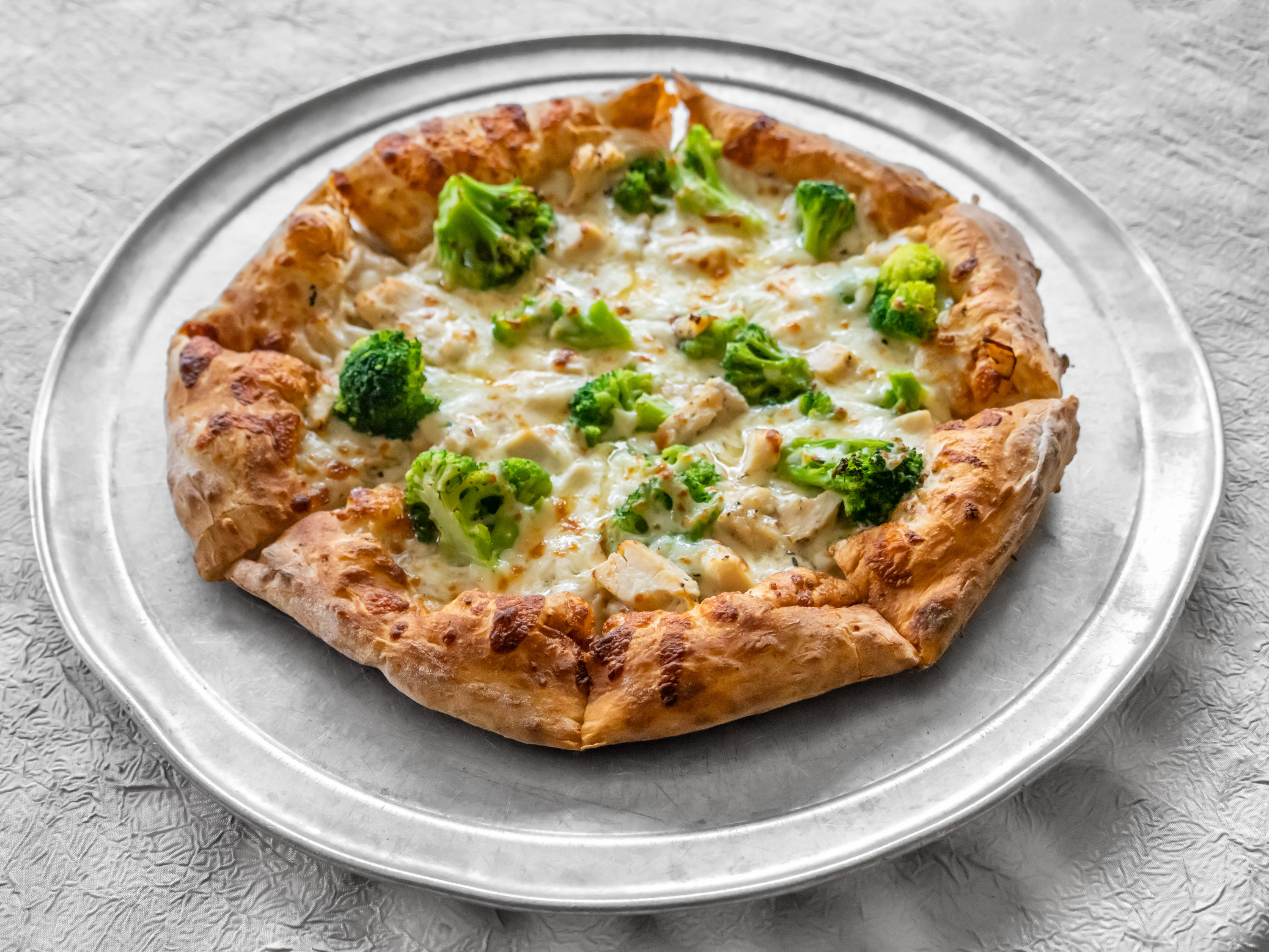Order Chicken & Broccoli Pizza food online from Anthony Jr's Pizzeria store, Coraopolis on bringmethat.com