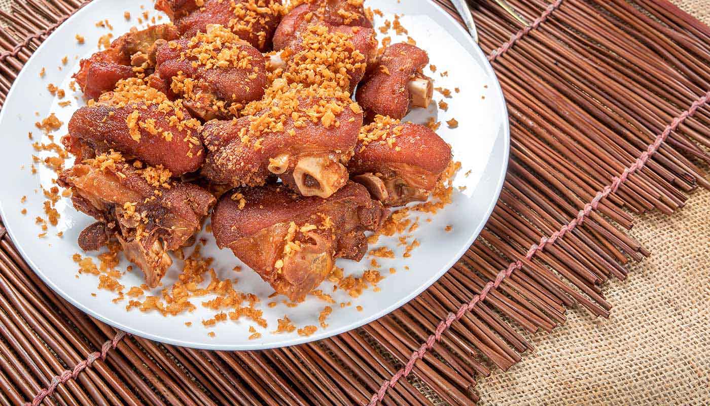 Order A8. Crispy Pork Feet with Minced Garlic (蒜香豬手) food online from Happy Harbor Cuisine store, Alhambra on bringmethat.com