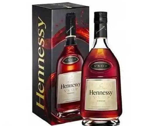 Order Hennessy VSOP, 1.75L cognac (40.0% ABV) food online from Bushwick store, Brooklyn on bringmethat.com