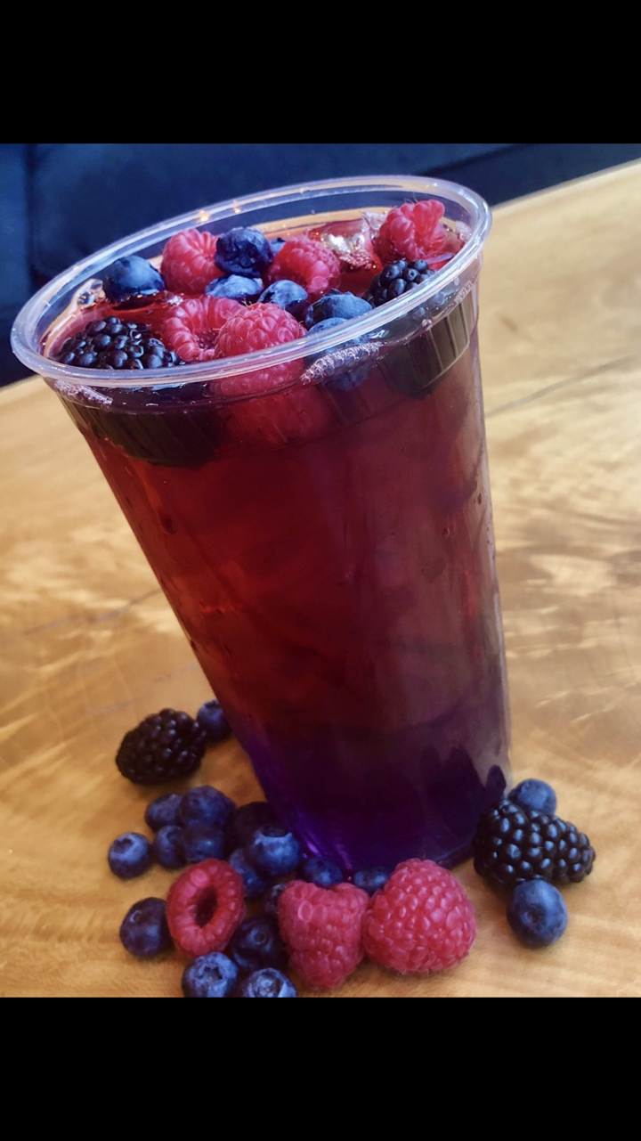 Order Very Berry food online from Battle Grounds Coffee store, Haverhill on bringmethat.com