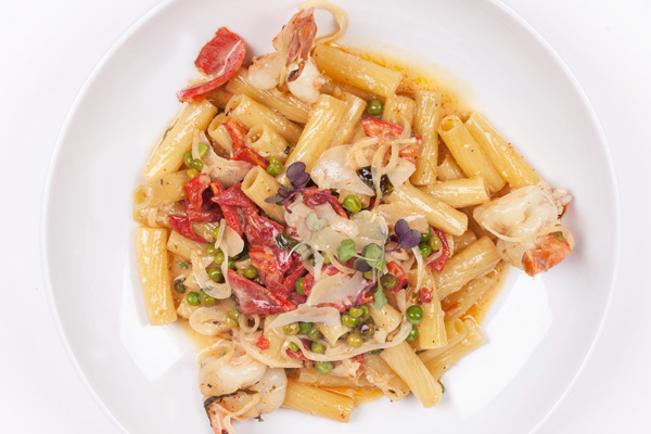 Order Rigatoni Cardinale food online from Umberto Pizzeria store, Bellmore on bringmethat.com