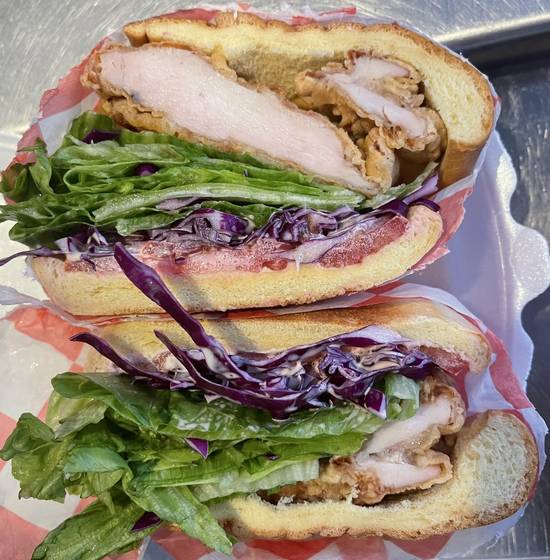 Order Deluxe Chicken Sandwich food online from Tsaocaa store, Philadelphia on bringmethat.com