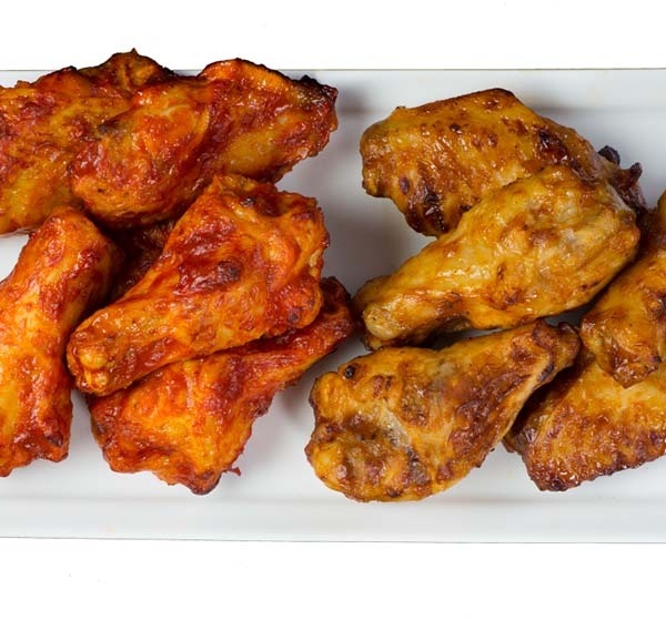 Order Combo Chicken Wings food online from Sarpino's Pizzeria store, Chicago on bringmethat.com
