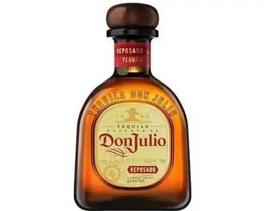 Order Don Julio Reposado, 750mL tequila (40.0% ABV) food online from Bushwick store, Brooklyn on bringmethat.com