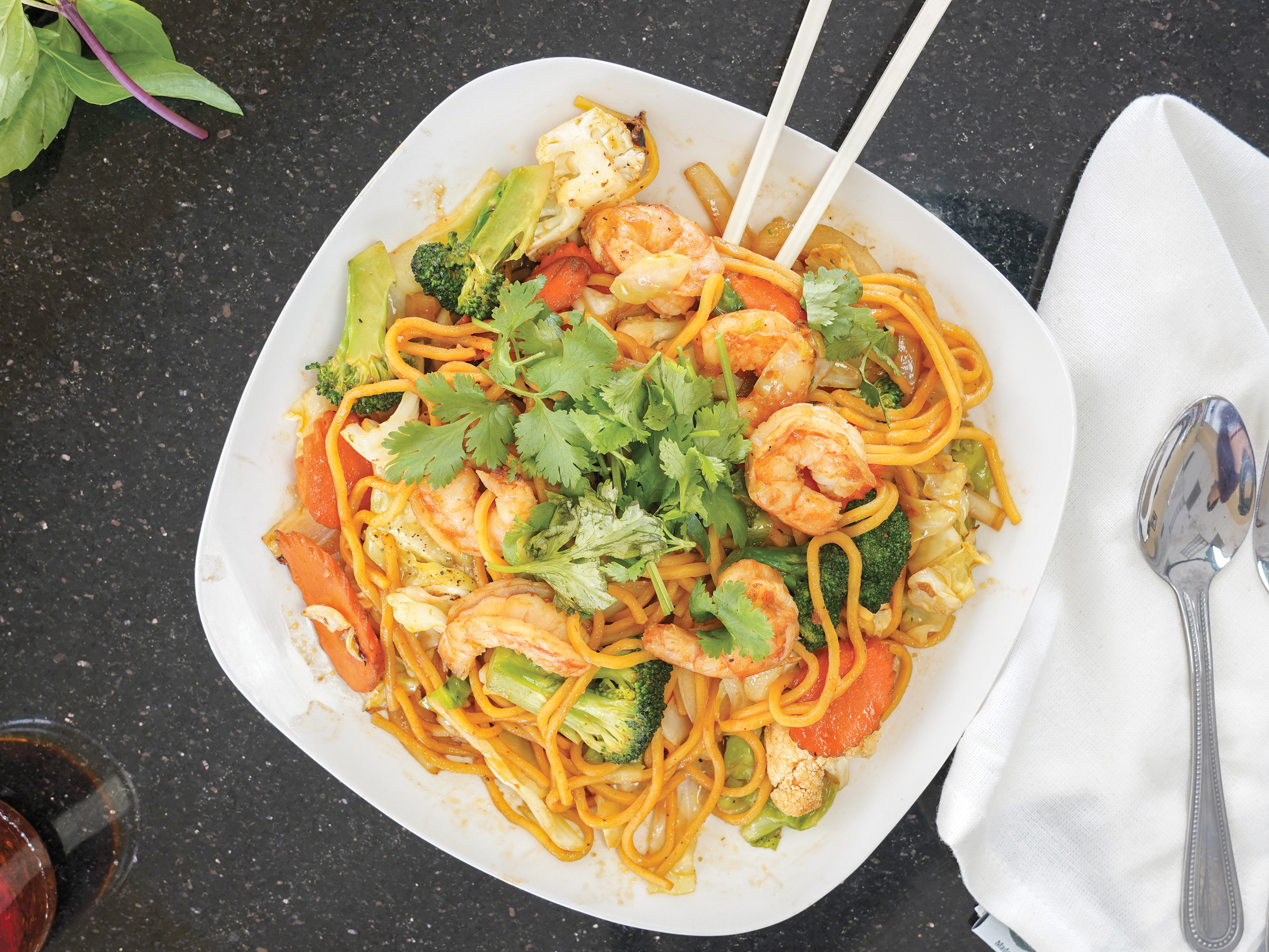 Order Special Shrimp Chow Mein food online from Pho Fresno store, Fresno on bringmethat.com