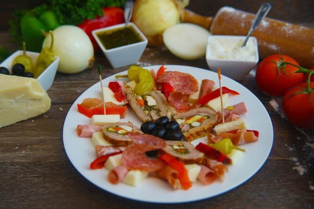 Order Picada Criolla - Appetizer food online from Pasta Connection store, Costa Mesa on bringmethat.com