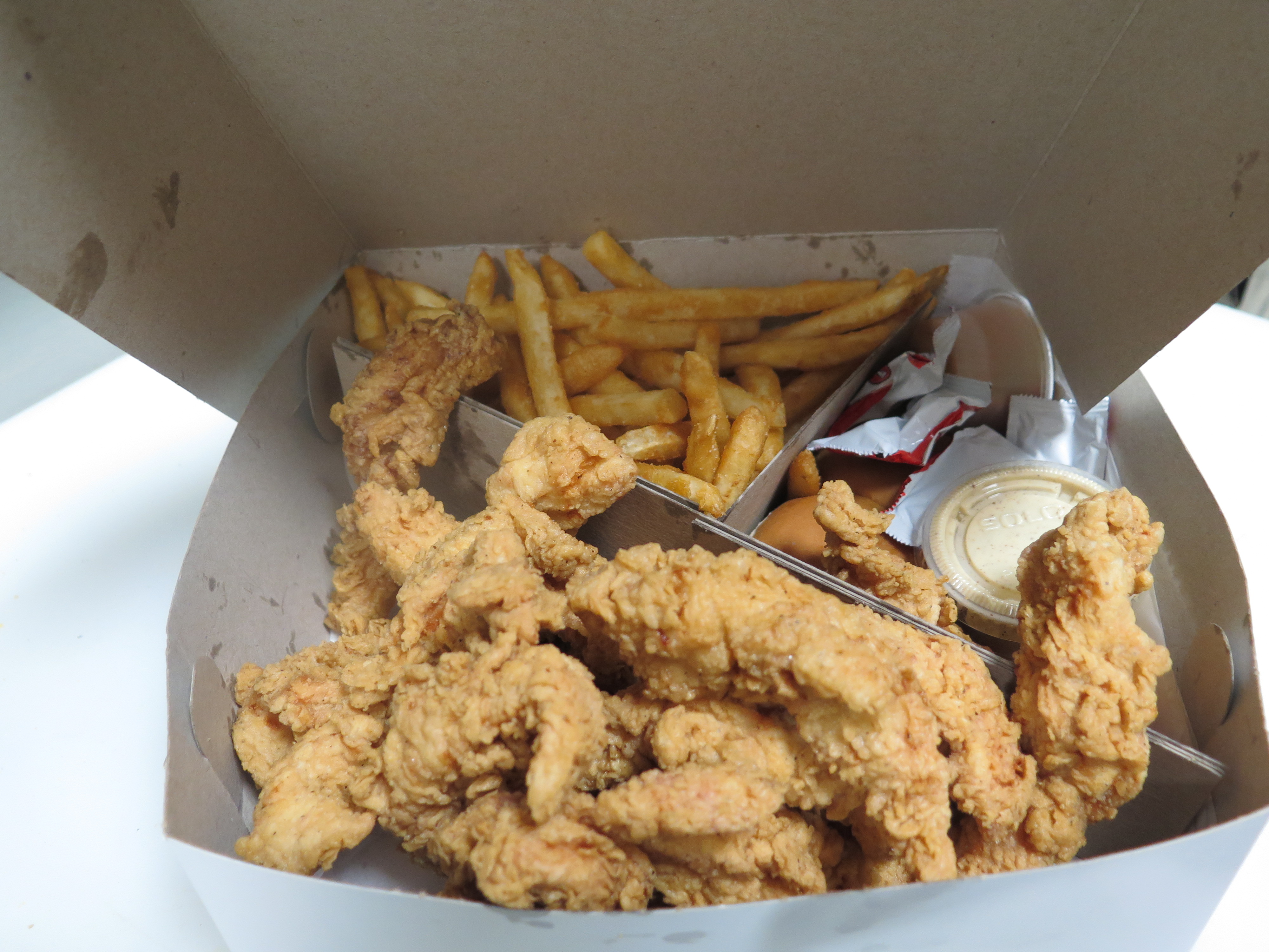 Order 28 Chicken Fingers Dinner food online from House Of Burrito Chicken & Pizza store, Waldwick on bringmethat.com
