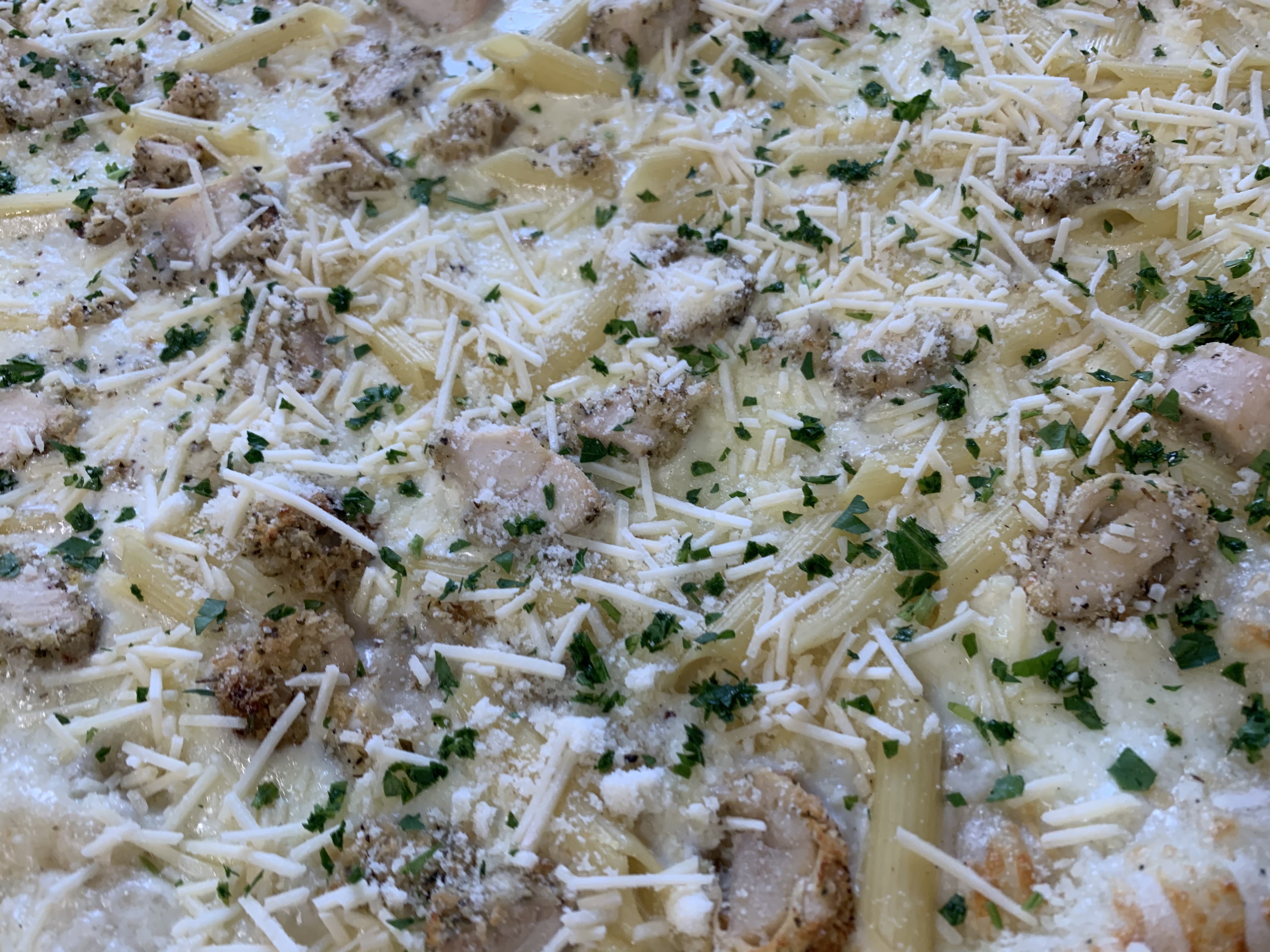 Order Chicken Penne Alfredo Pizza food online from Slyce Pizza store, Fort Collins on bringmethat.com